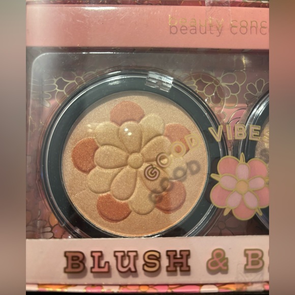 Beauty Concepts Good Vibes Only Blush & Bronzer Duo NIP - Picture 3 of 6